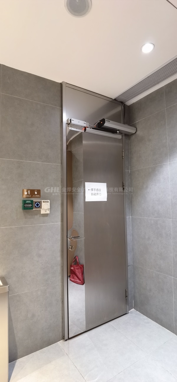 無接觸自動(dòng)開門機(jī)