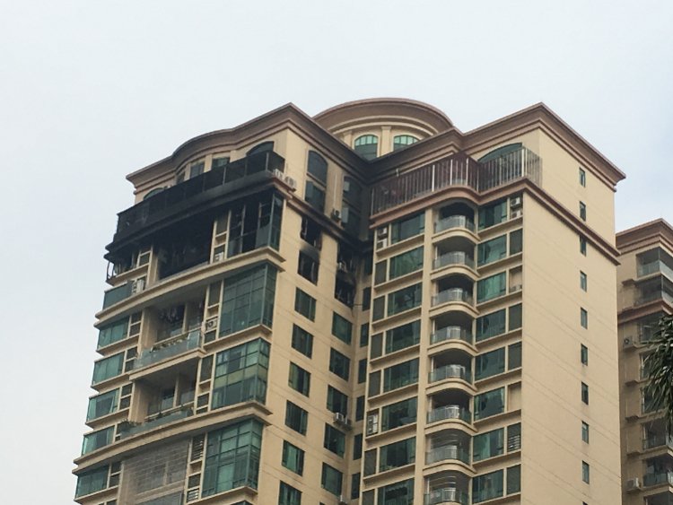 中山市古鎮(zhèn)一小區(qū)住宅高層發(fā)生火災(zāi)