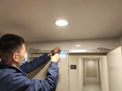 金捍力電動閉門器，為完美安裝升級