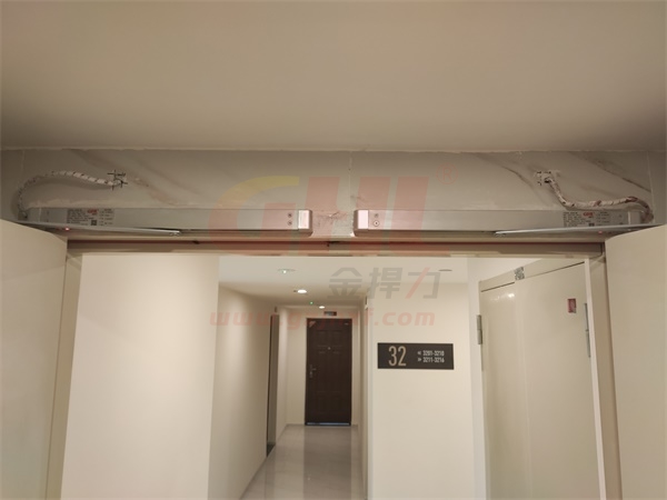 廣州保利羅蘭國際交樓在即，500臺金捍力電動閉門器順利驗收