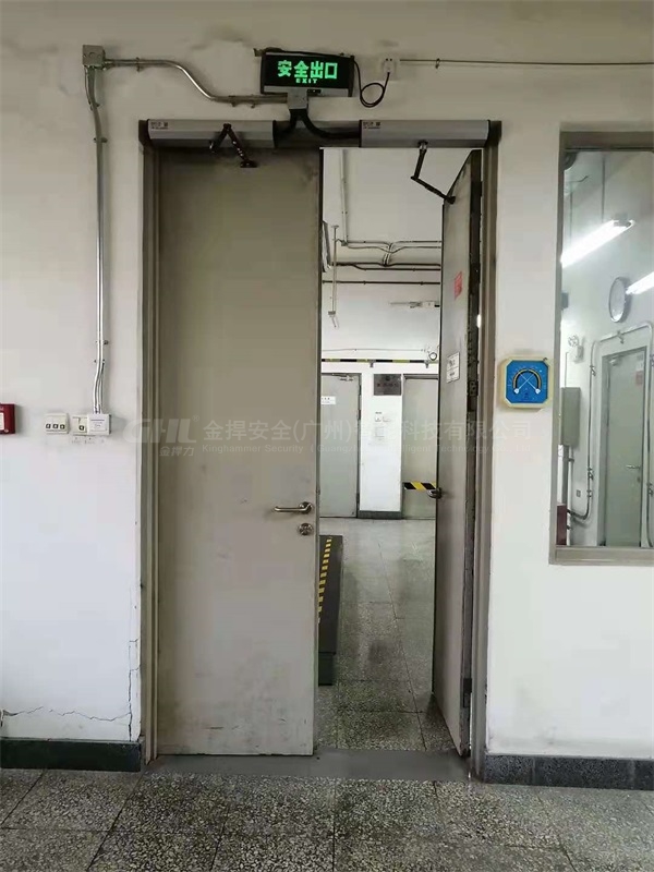 橫裝自動(dòng)平開門機(jī)