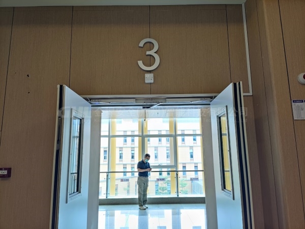 電動閉門器保持防火門常開狀態(tài)