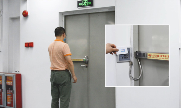 刷卡授權(quán)進(jìn)出不報警